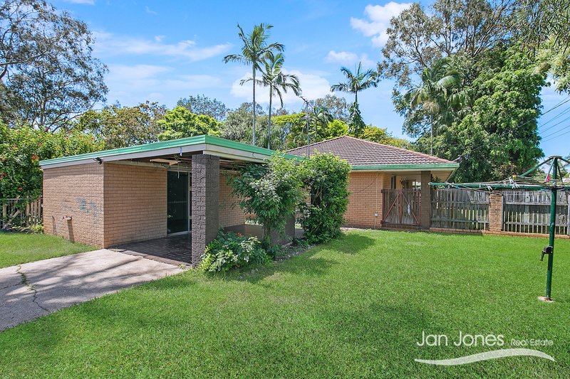 Photo - 16 Emerald Ave , Deception Bay QLD 4508 - Image 4