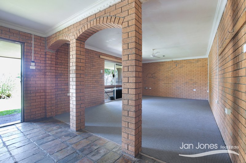 Photo - 16 Emerald Ave , Deception Bay QLD 4508 - Image 6