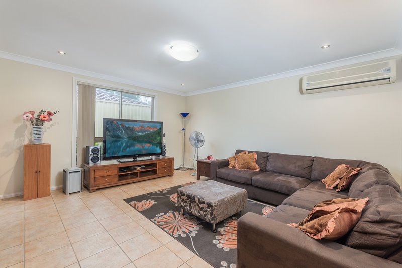 Photo - 16 Emmanuel Terrace, Glenwood NSW 2768 - Image 2