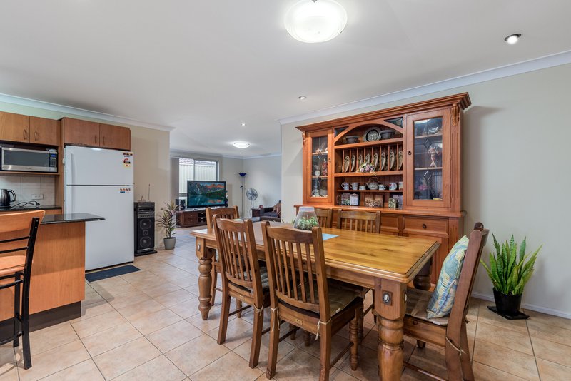 Photo - 16 Emmanuel Terrace, Glenwood NSW 2768 - Image 4