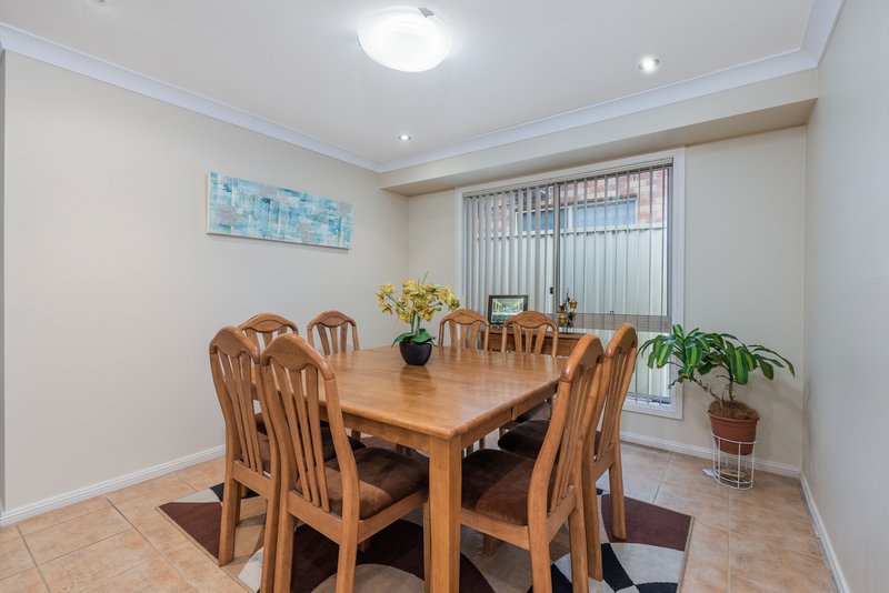 Photo - 16 Emmanuel Terrace, Glenwood NSW 2768 - Image 6