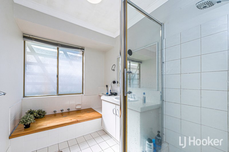 Photo - 16 Empire Way, Thornlie WA 6108 - Image 17