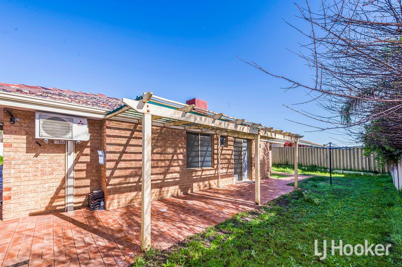 Photo - 16 Empire Way, Thornlie WA 6108 - Image 19