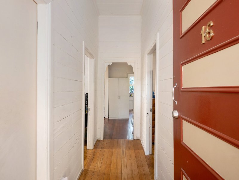 Photo - 16 Engine Street, South Lismore NSW 2480 - Image 2