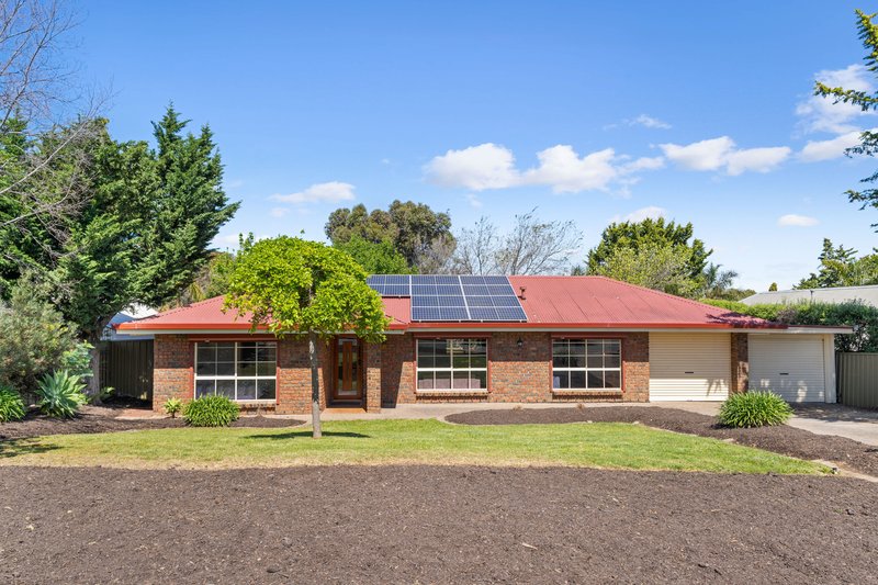 16 Equestrian Drive, Woodcroft SA 5162