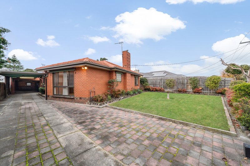 Photo - 16 Eunice Drive, Cheltenham VIC 3192 - Image 1
