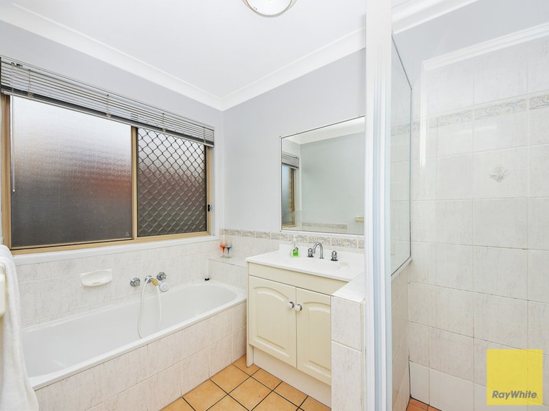 Photo - 16 Ewan Place, Bracken Ridge QLD 4017 - Image 12