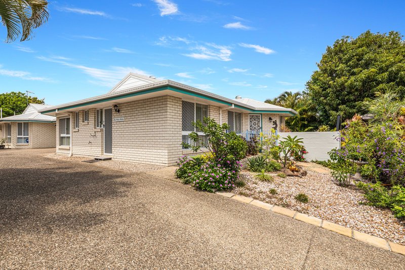 Photo - 1/6 Fathom Court, Banksia Beach QLD 4507 - Image 3