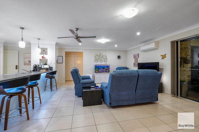 Photo - 16 Fiddlewood Street, Victoria Point QLD 4165 - Image 10