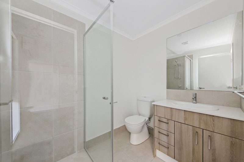 Photo - 1/6 Finch Court, Burpengary East QLD 4505 - Image 8