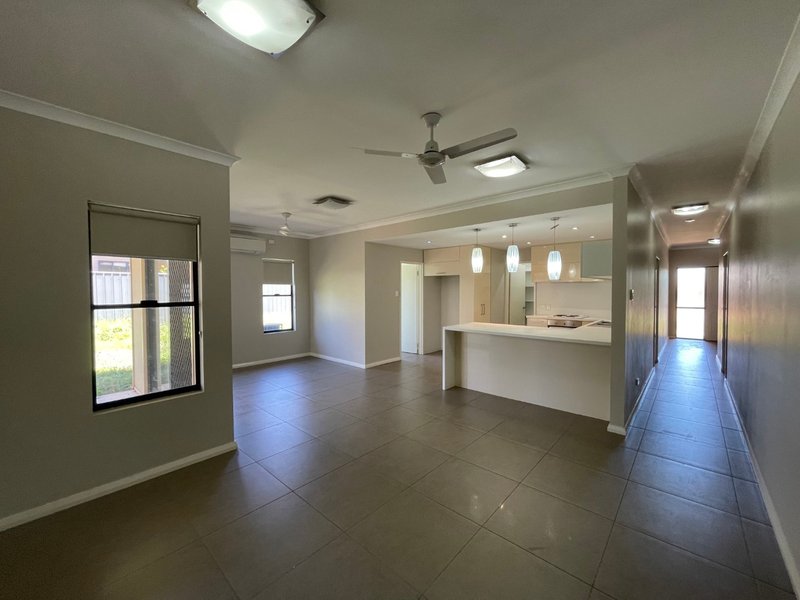 Photo - 16 Finch Street, Nickol WA 6714 - Image 2