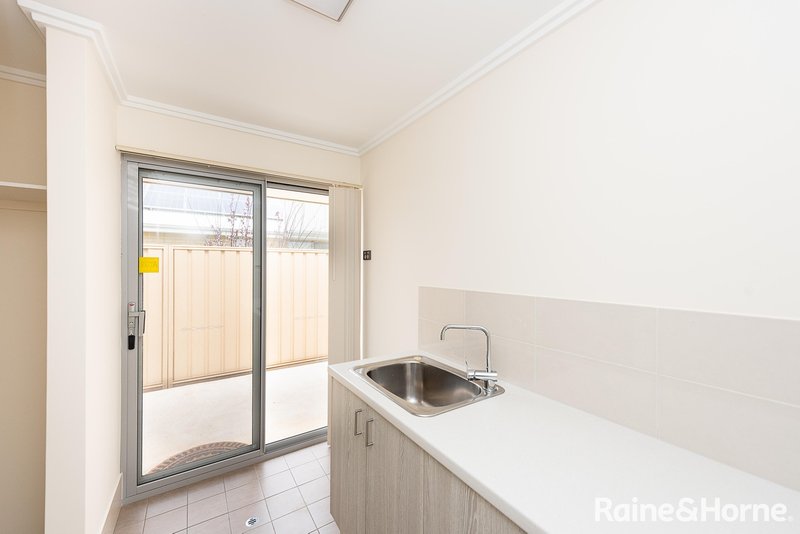 Photo - 16 Finlay Avenue, Millbridge WA 6232 - Image 19