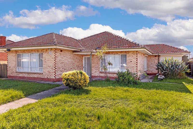 16 Fleming Street, Mansfield Park SA 5012