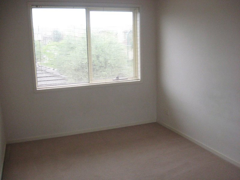 Photo - 16 Forbes Place, Balwyn North VIC 3104 - Image 11