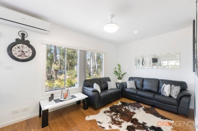 Photo - 16 Forest Owl Crescent, Murrays Beach NSW 2281 - Image 6