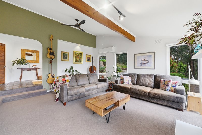 Photo - 16 Forest Road, Belgrave VIC 3160 - Image 3