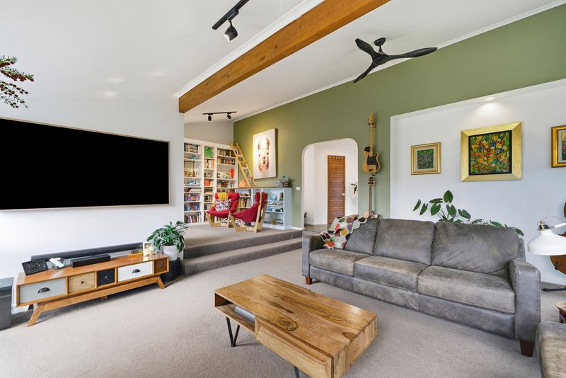 Photo - 16 Forest Road, Belgrave VIC 3160 - Image 4