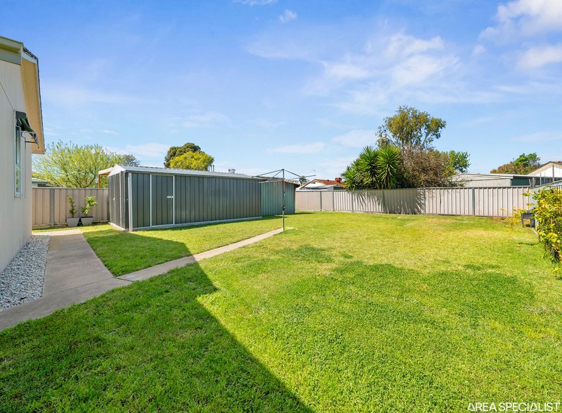 Photo - 16 Forrest Street, Kyabram VIC 3620 - Image 11