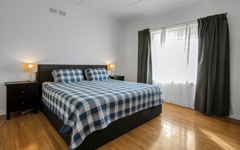 Photo - 16 Fortrose Avenue, Seaton SA 5023 - Image 9