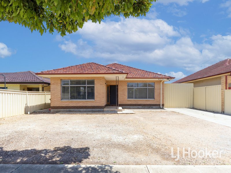 16 Fourth Avenue, Seaton SA 5023