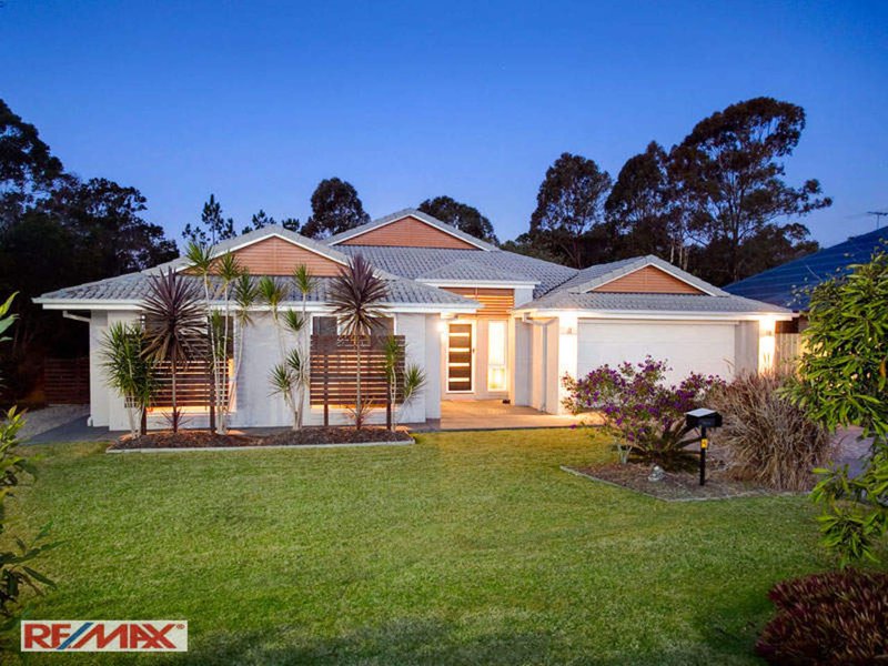 16 Franzin Drive, Cashmere QLD 4500