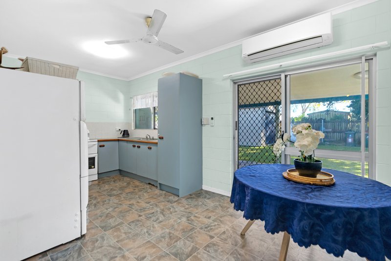 Photo - 16 Friendship Street, Bentley Park QLD 4869 - Image 9