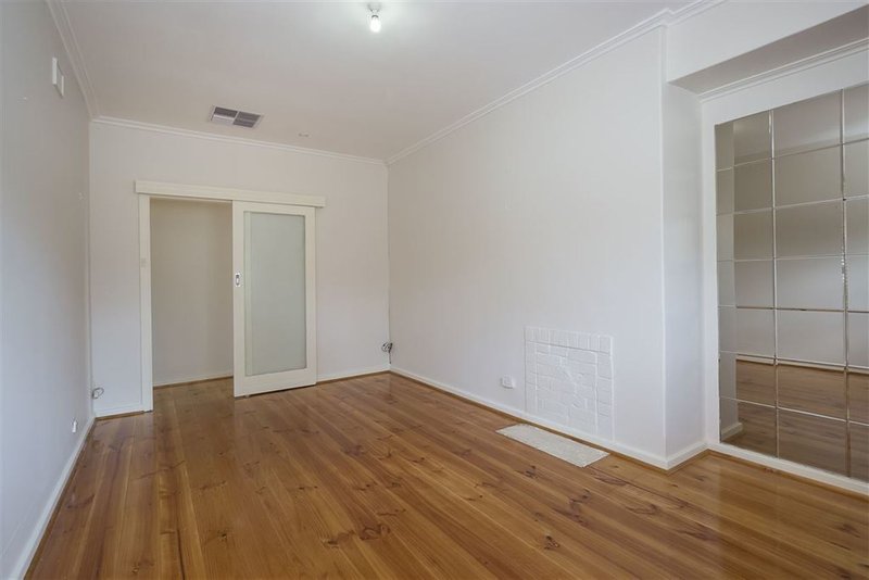 Photo - 16 Frith Street, Elizabeth Grove SA 5112 - Image 5