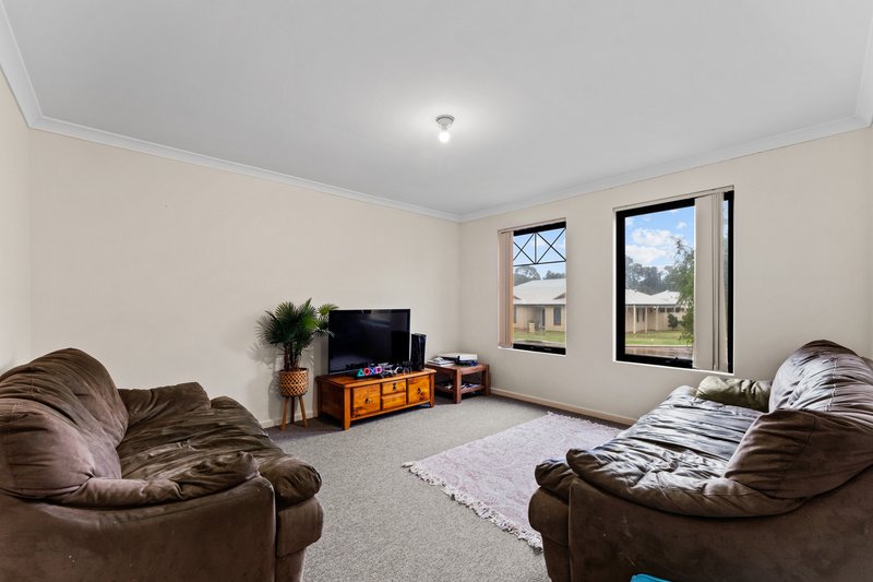 Photo - 16 Fullman Turn, Baldivis WA 6171 - Image 3