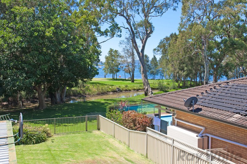 Photo - 16 Gamban Road, Gwandalan NSW 2259 - Image 4