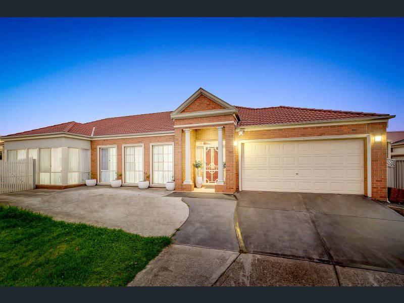 16 Gardenia Close, Craigieburn VIC 3064