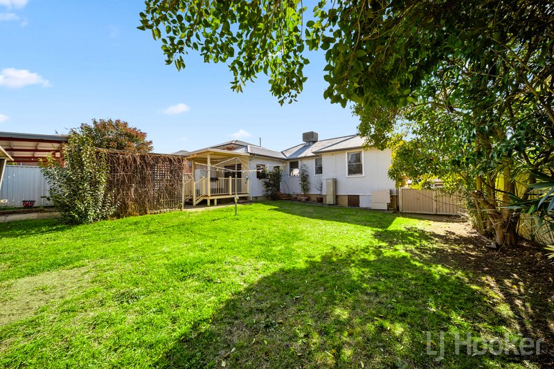 Photo - 16 Gerald Street, Queanbeyan NSW 2620 - Image 17