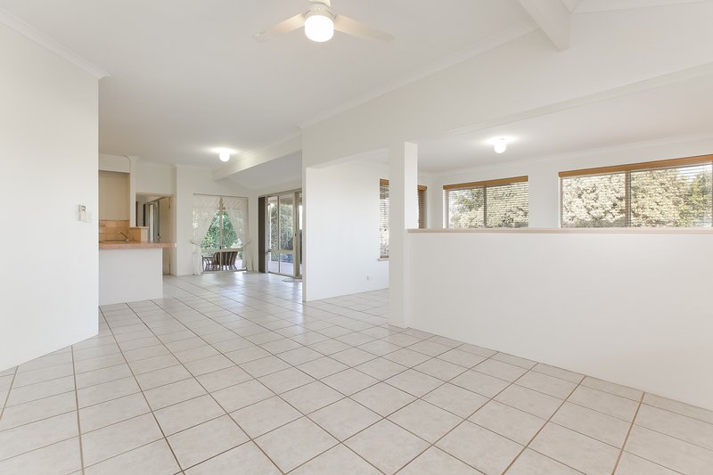 Photo - 16 Glendevon Turn, Kinross WA 6028 - Image 20