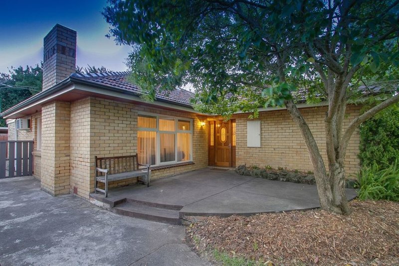 16 Glenfern Road, Ferntree Gully VIC 3156