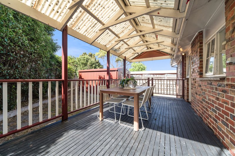 Photo - 16 Golconda Avenue, Frankston VIC 3199 - Image 12