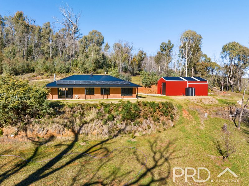 16 Golden Grove Road, Batlow NSW 2730