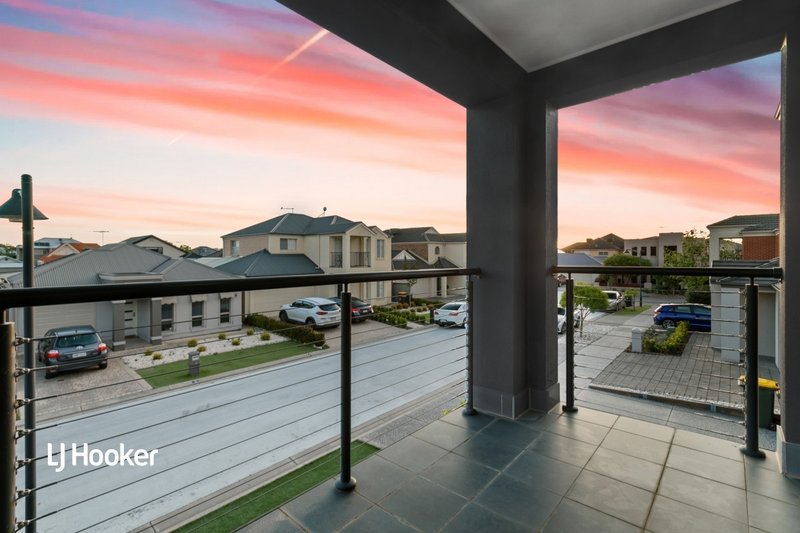 Photo - 16 Gomera Street, Mawson Lakes SA 5095 - Image 13