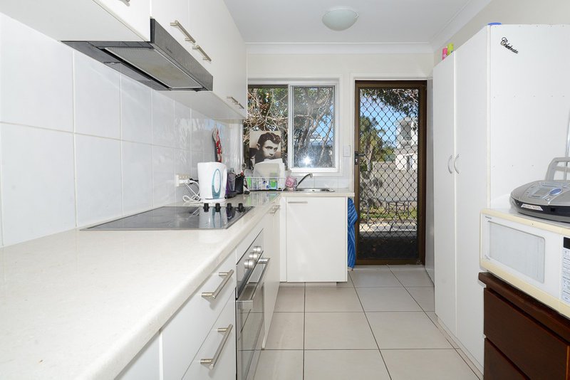 Photo - 1/6 Goonawarra Drive, Mooloolaba QLD 4557 - Image 2