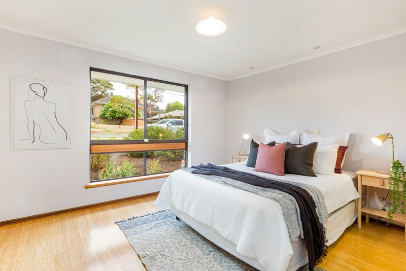 Photo - 16 Gooroonga Street, Seaview Downs SA 5049 - Image 12