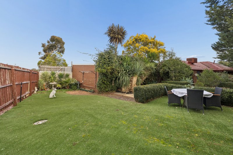 Photo - 16 Gorae Court, Westmeadows VIC 3049 - Image 12