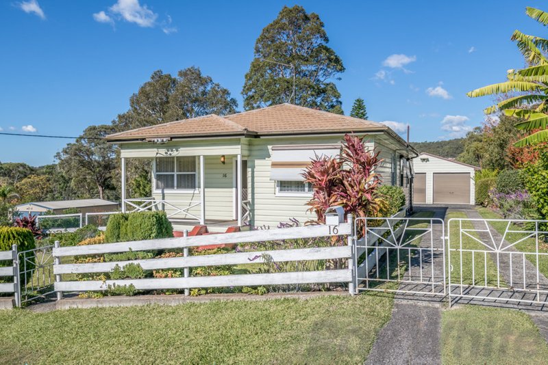 16 Gosford Street, Awaba NSW 2283