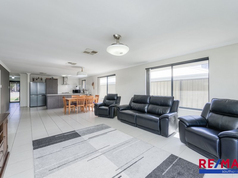 Photo - 16 Grafton Rise, Baldivis WA 6171 - Image 2