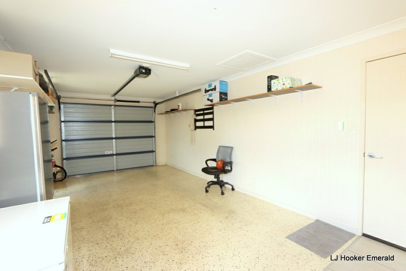 Photo - 1/6 Grange Court, Emerald QLD 4720 - Image 20