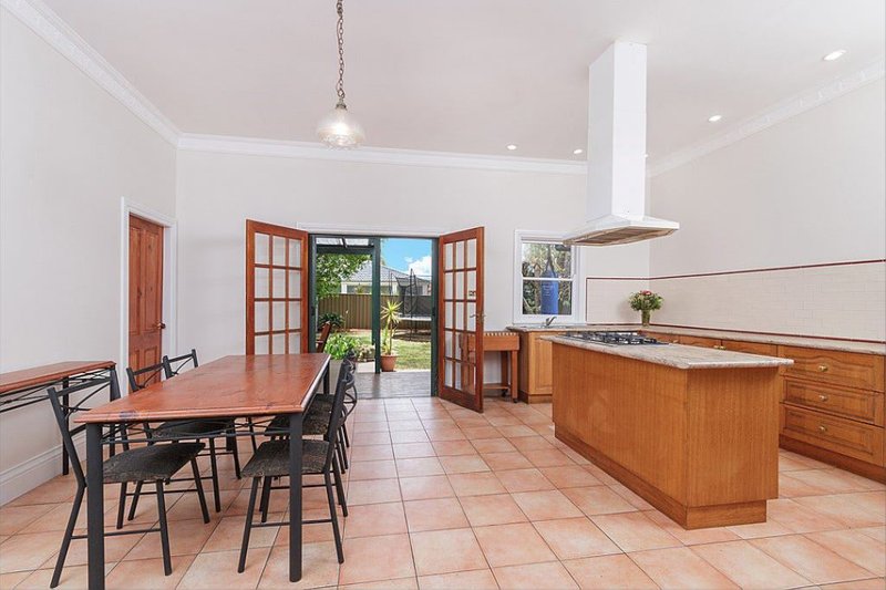 Photo - 16 Grantham Street, Carlton NSW 2218 - Image 3