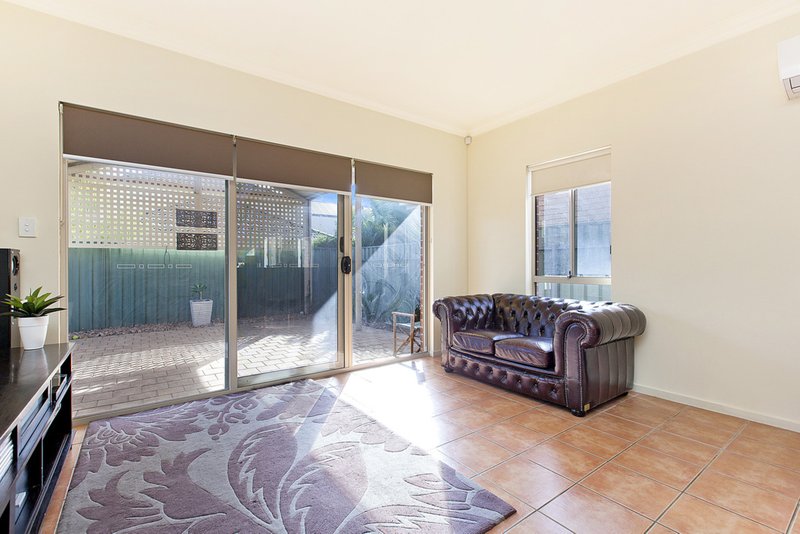 Photo - 16 Grasswren Way, Mawson Lakes SA 5095 - Image 3