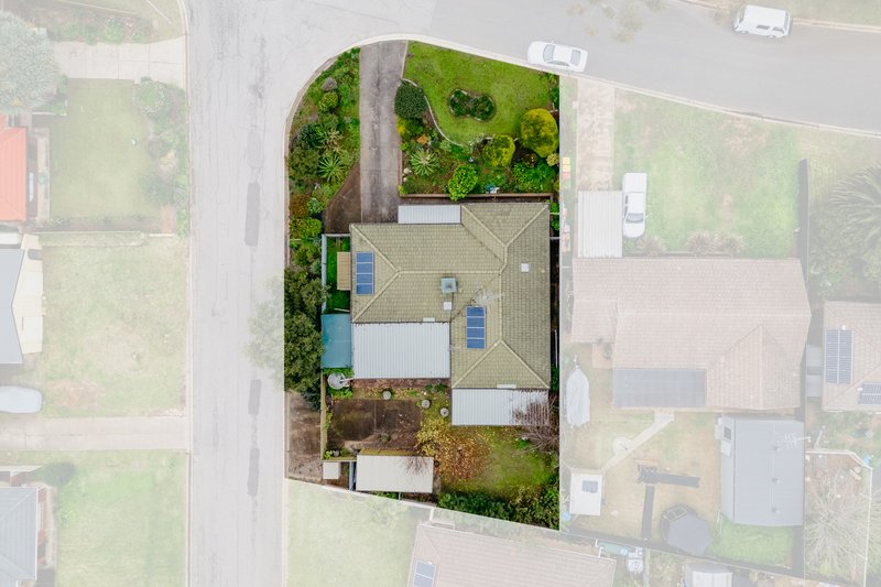 Photo - 16 Green Crescent, Hillbank SA 5112 - Image 3