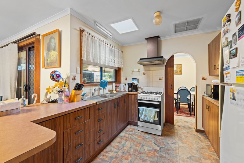 Photo - 16 Green Crescent, Hillbank SA 5112 - Image 7