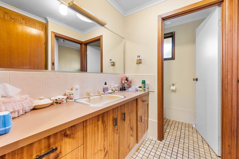Photo - 16 Green Crescent, Hillbank SA 5112 - Image 13