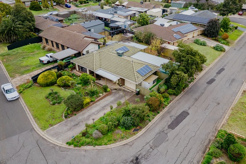 Photo - 16 Green Crescent, Hillbank SA 5112 - Image 15