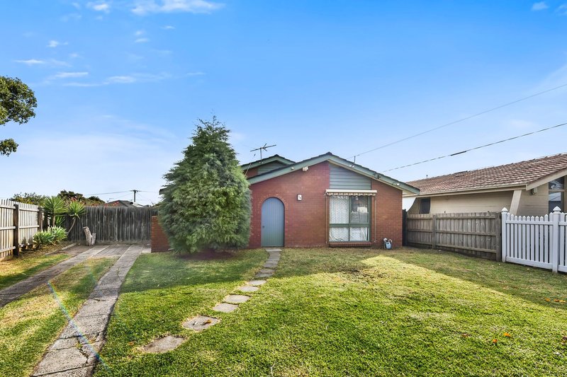 16 Greenglade Court, Noble Park VIC 3174