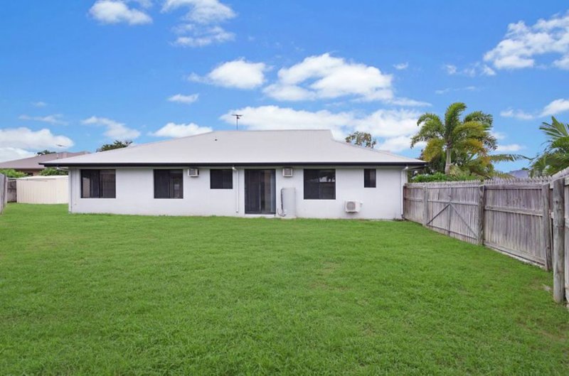 Photo - 16 Greentree Circuit, Bushland Beach QLD 4818 - Image 3